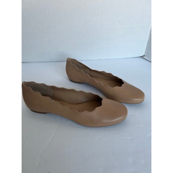 Copper Key Lovely Leather Beige Tan Scalloped Edge Ballet Flat Comfort Shoes 8 - Picture 1 of 8
